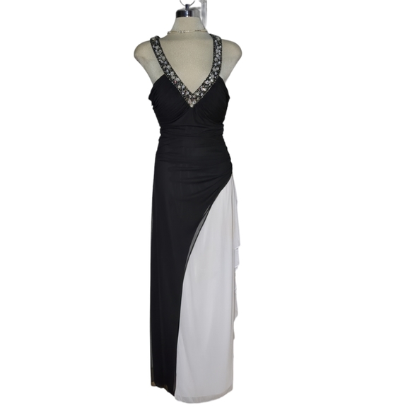 BLONDIE Luxury Designer Black and White Beaded Gown Open Back Dress Size 13 - Picture 8 of 17